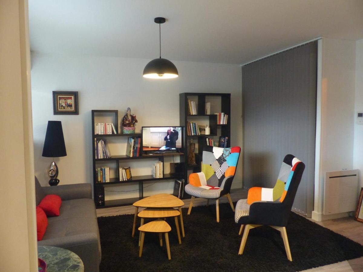 Grand studio confort classé 3 étoiles Rochefort  Exterior foto